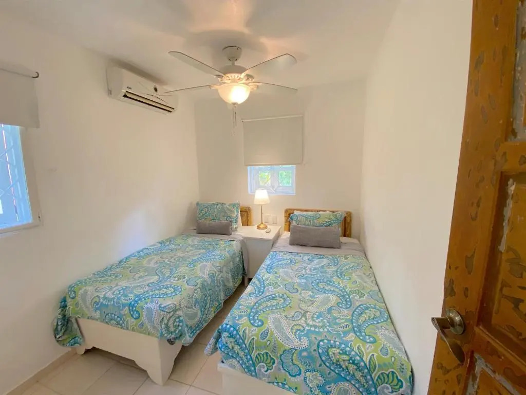 DELUXE VILLA playa LOS CORALES - POOL, BBQ, BEACH CLUB, WIFI