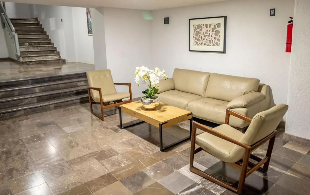 Hotel Emperador centro Guadalajara y Remodelado