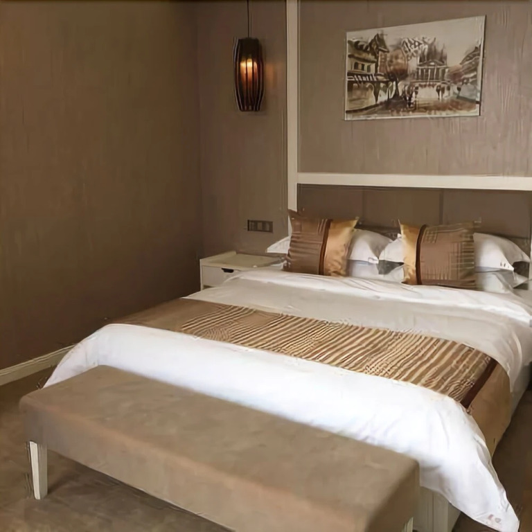 Junyue Hotel