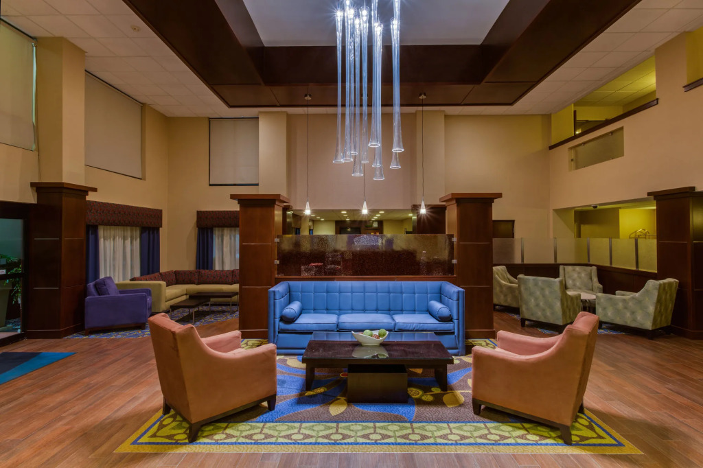 Holiday Inn Express Hotel & Suites Tampa-Oldsmar by IHG
