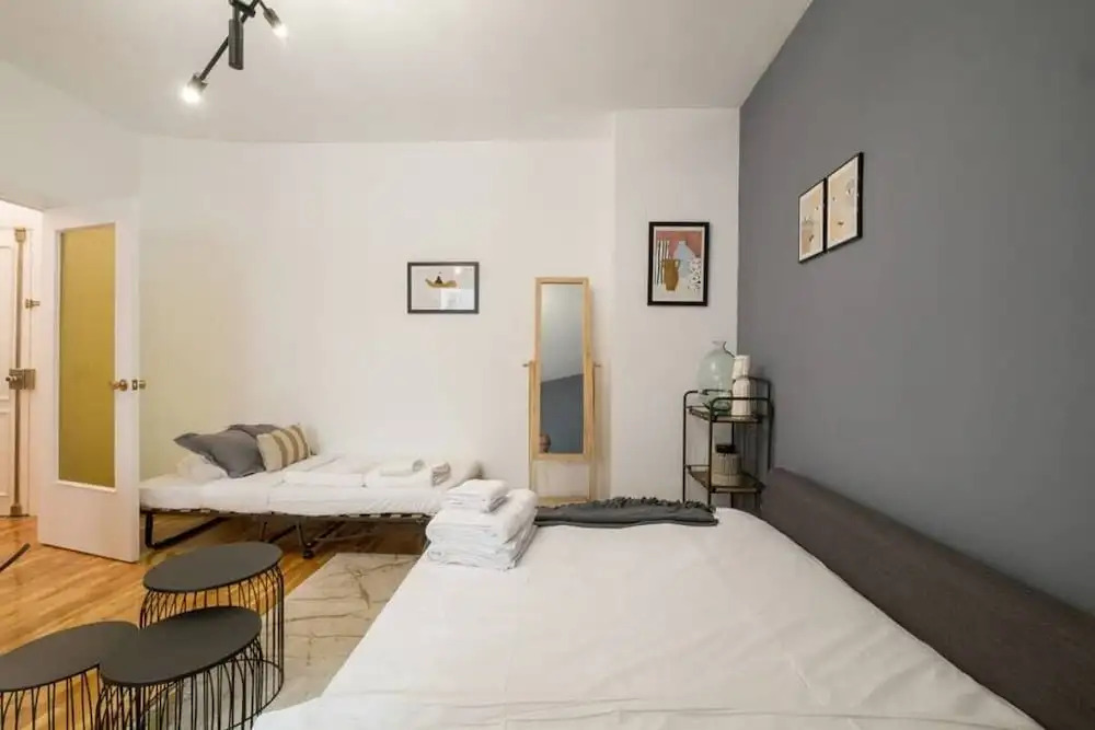 Lovely Modern 1Bed Apt in the city centre, nr metro
