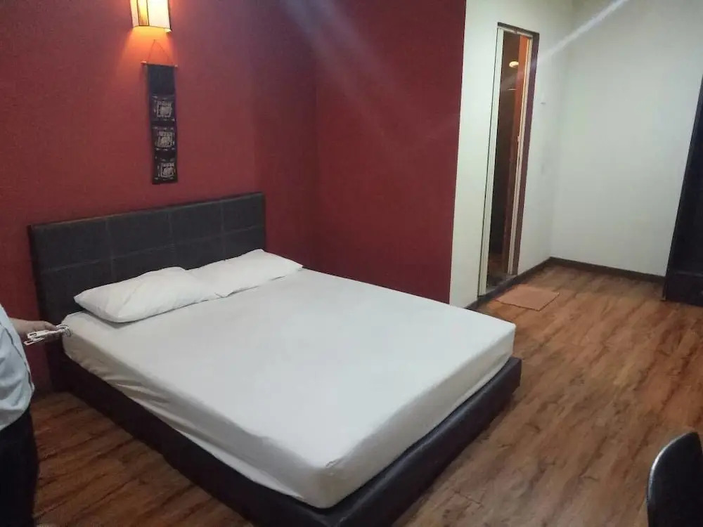 SK Hotel 1