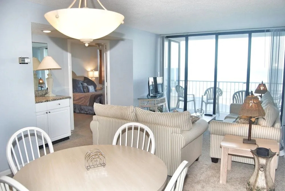Sands Beach Club 318 - 2 Br Condo