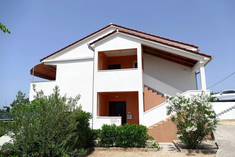 Apartments Andrea