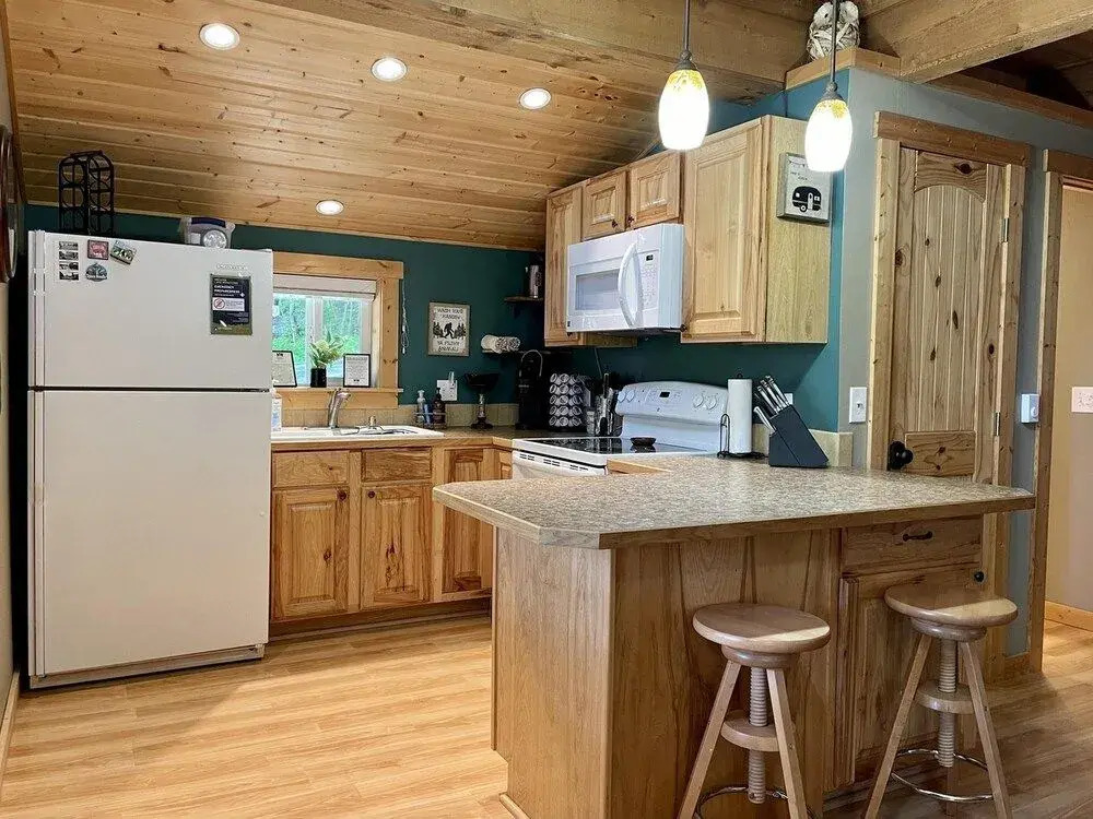 Lil Bigfoot Chalet