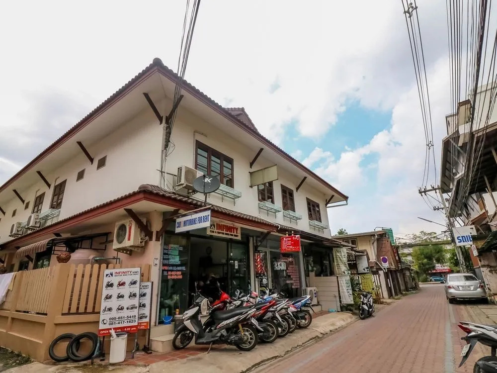 NIDA Rooms Hnongpakrang 141 Station