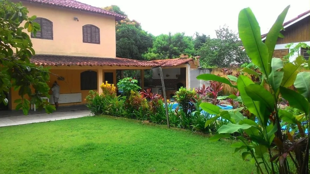 Casa 5 Quartos com piscina