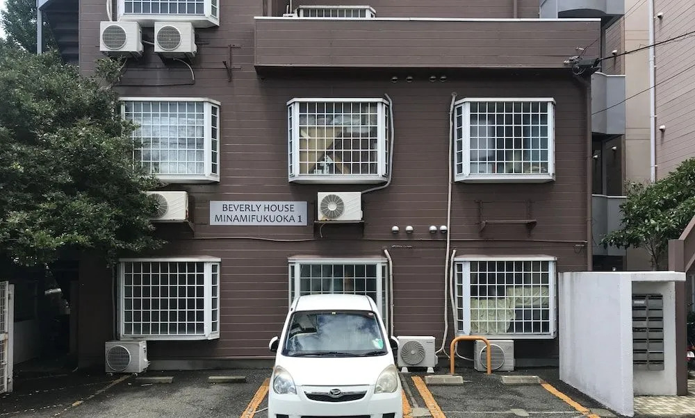 埃塔客房酒店(Room Eta)