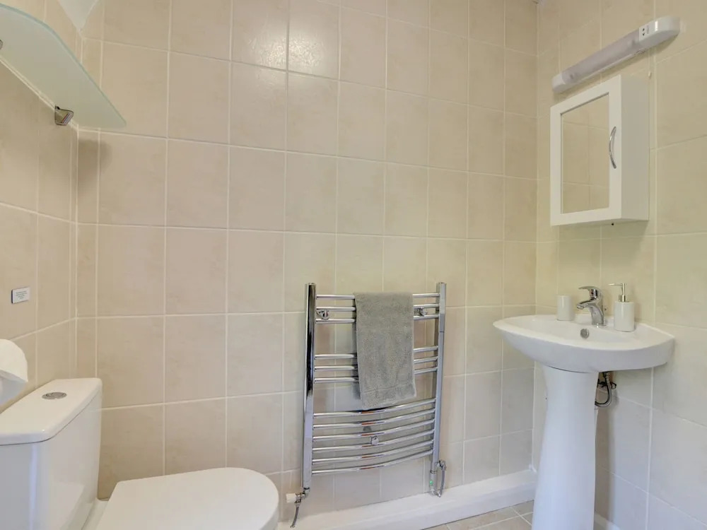 Restful Holiday Home in Glandwr near River
