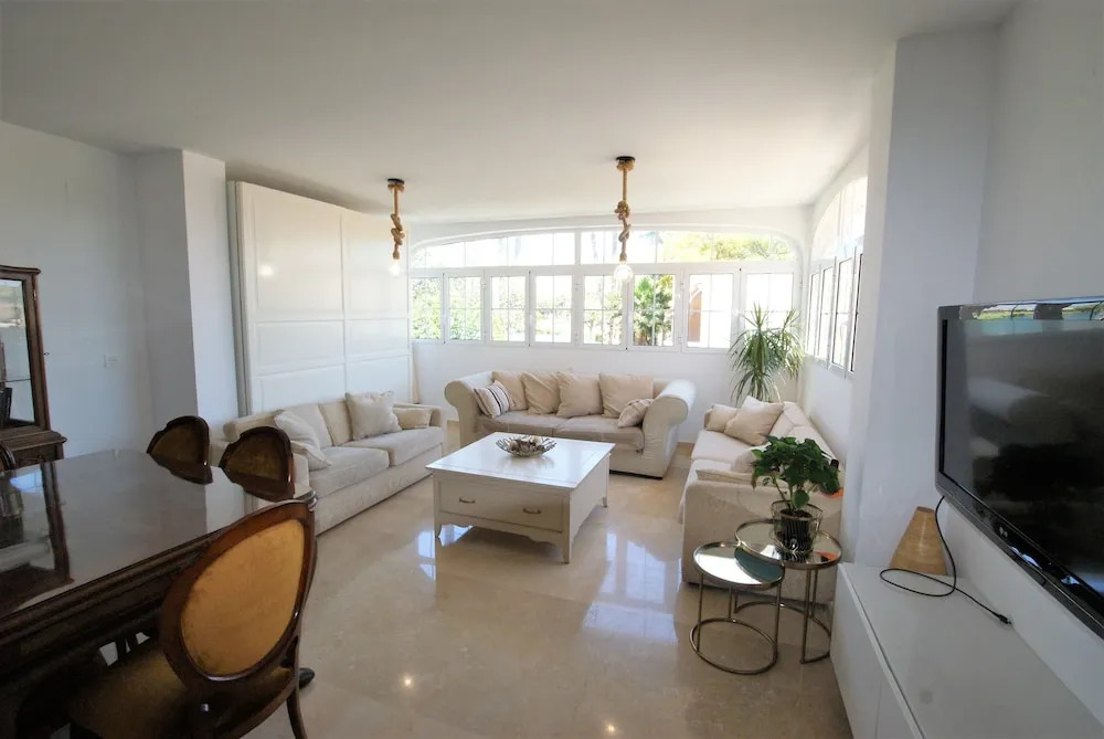 Hoyo 2 Apartment