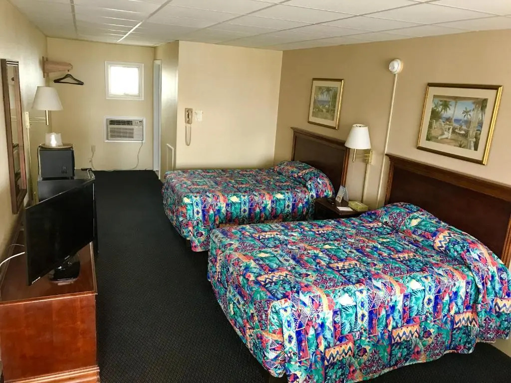 Tides Inn