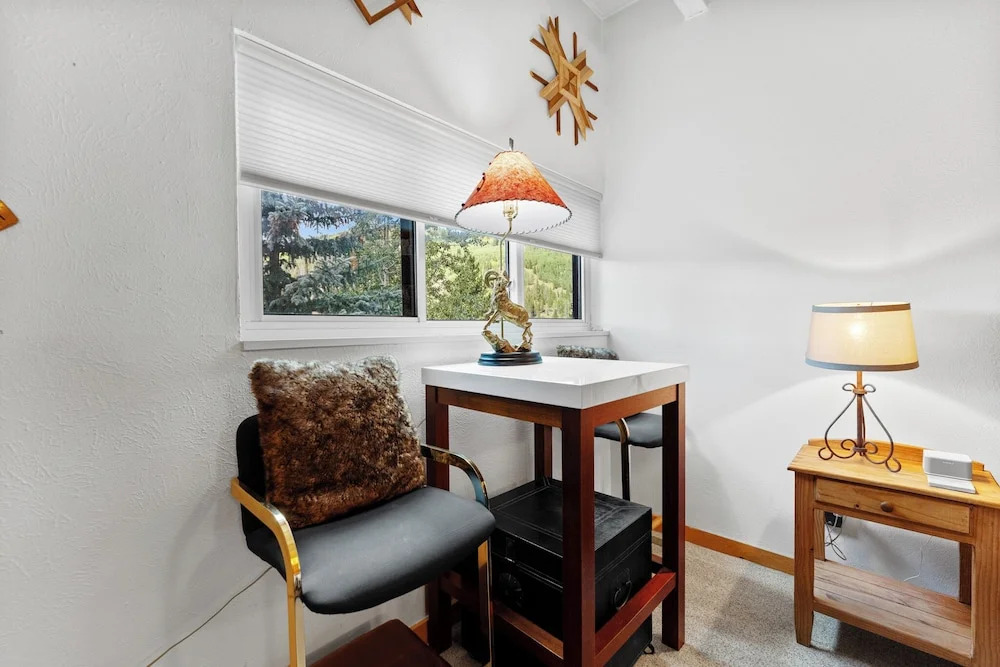 Summit House East #313