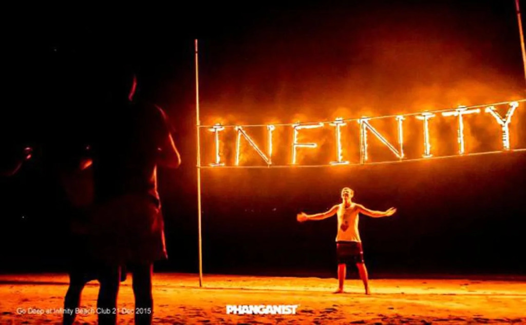 Infinity Beach Club Resort & Hostel Koh Phangan