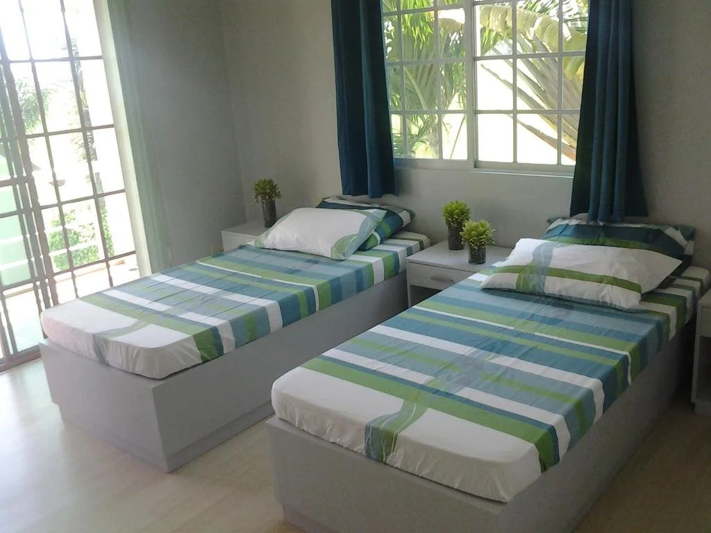 Sir Nico Guesthouse and Resort