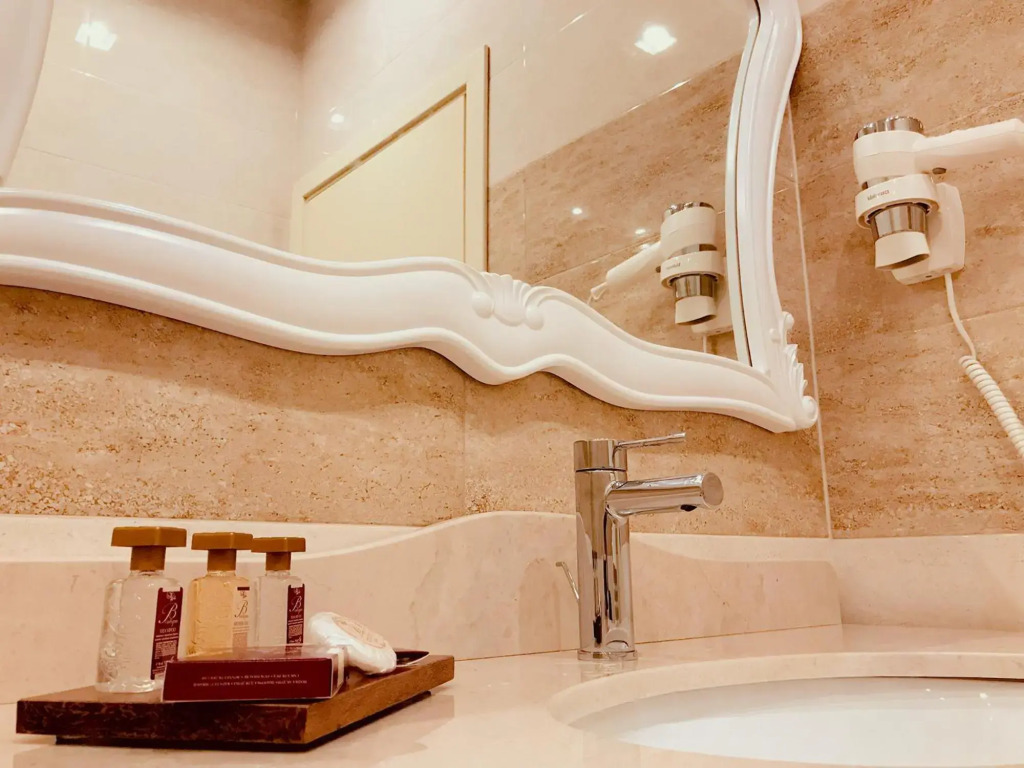 ATLAS HOUSE Luxury Suites