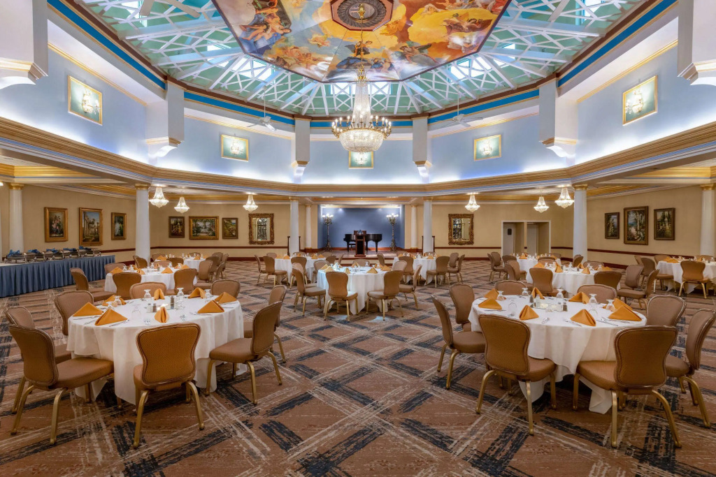 Safety Harbor Resort & Spa Trademark Collection by Wyndham