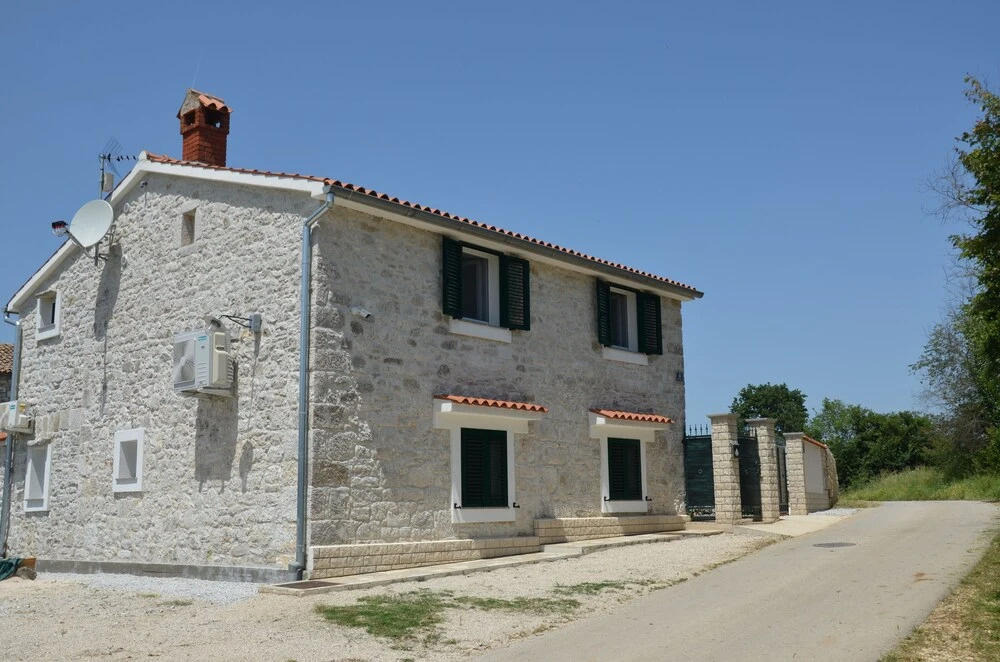 Istrian stone Villa Lenny near Porec
