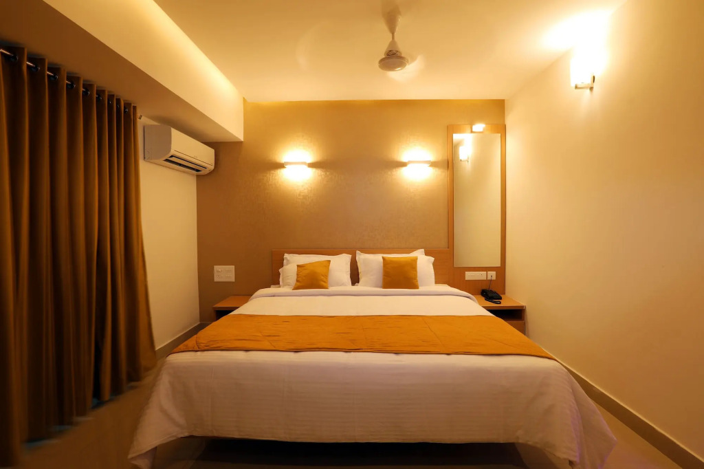 Grand Plaza Hotel