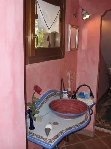Borgo Latino Azzurro Selvaggio