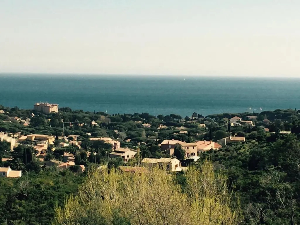 villa de charme, 8 pers, climatisée, piscine chauffée, calme garanti