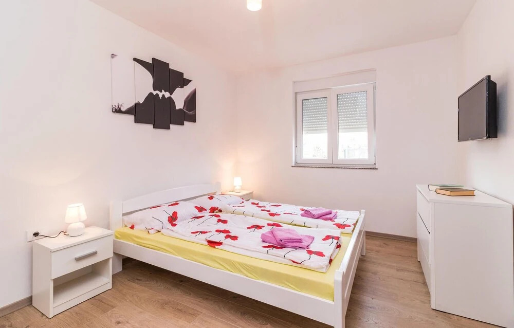 Beautiful Home In Pula