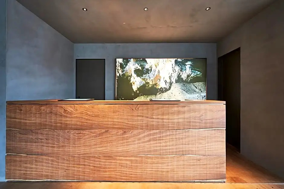 Отель The Reign Hotel Kyoto