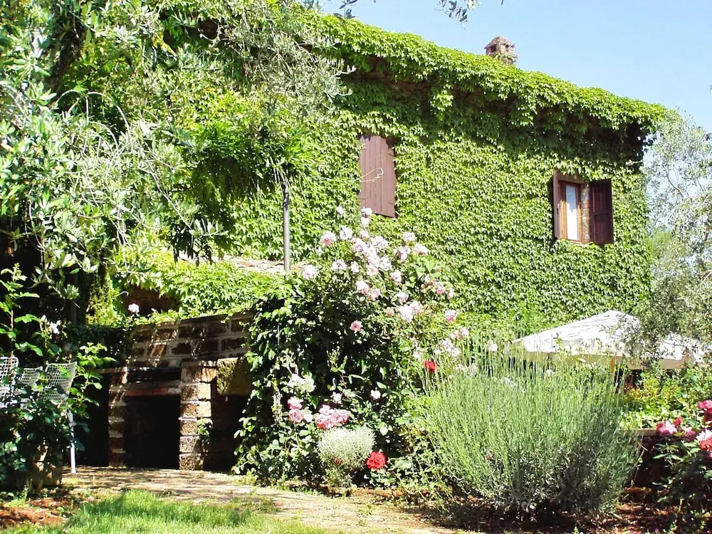 Villa i Noccioli - 18 Sleeps Private Pool