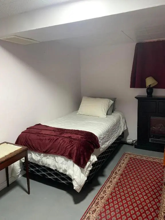 Quaint & Cozy Accommodation
