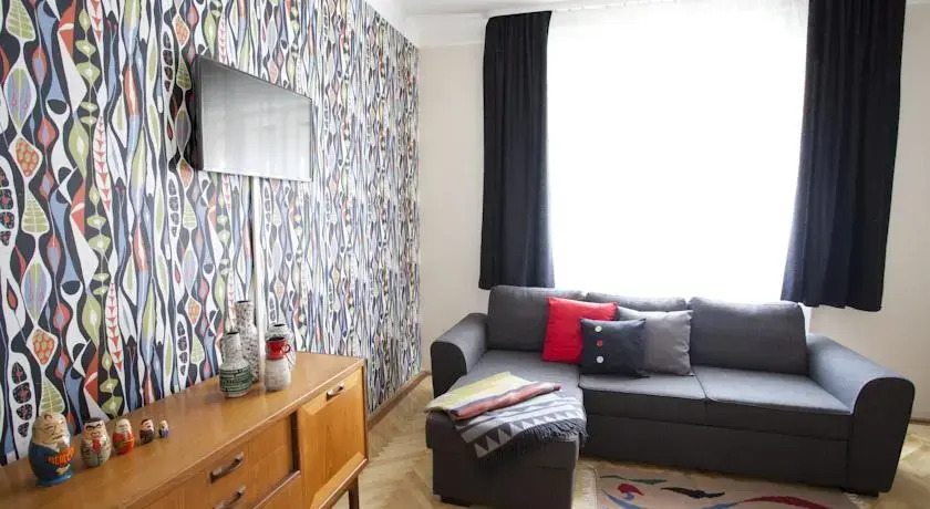 Molnar Design Apartment
