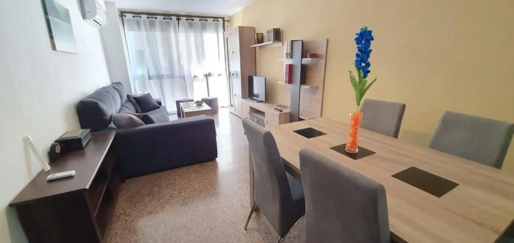 Fantástico apartamento al lado del Serrallo