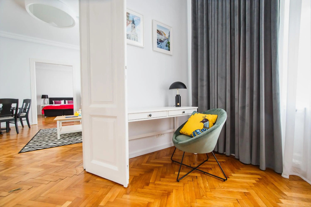 Spacious RiverViews Apartment near Piata Unirii