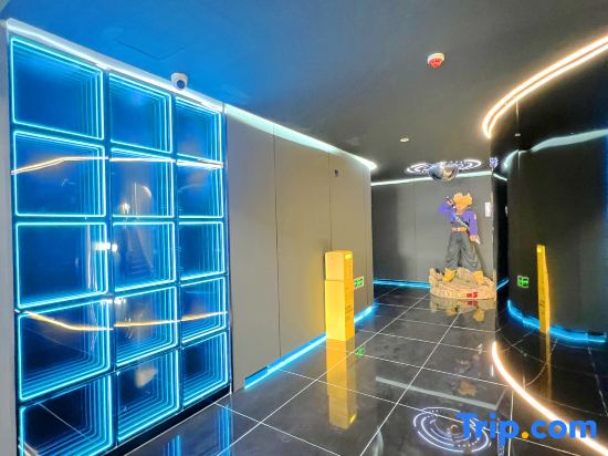 WACE Wansi E-sports Homestay (Ningbo Luotuo)