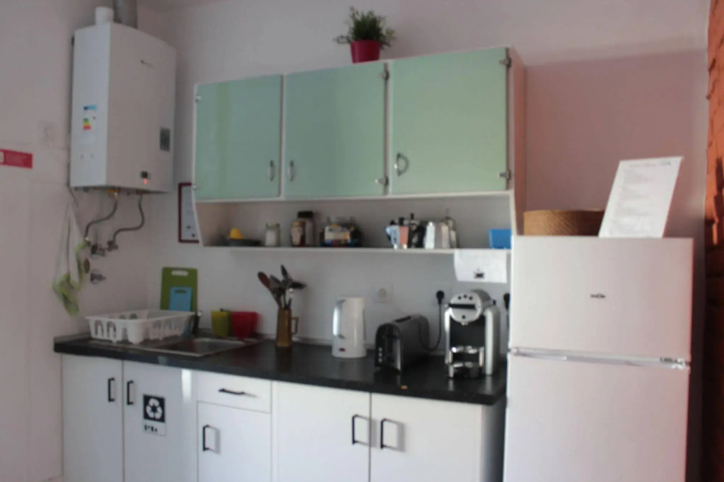 Hostel Seven Hills