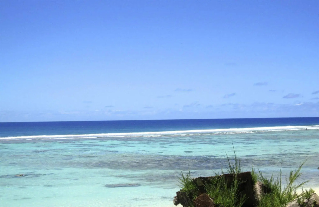 Rarotonga Villas Absolute Beachfront