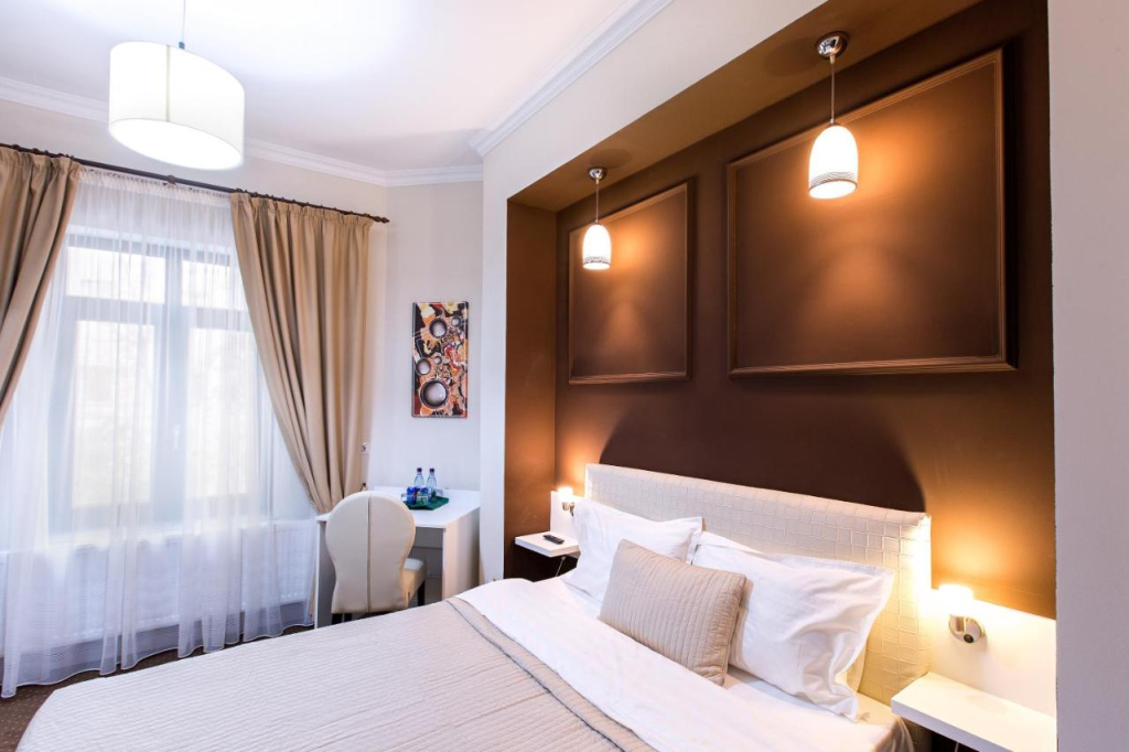 Prestige Hotel