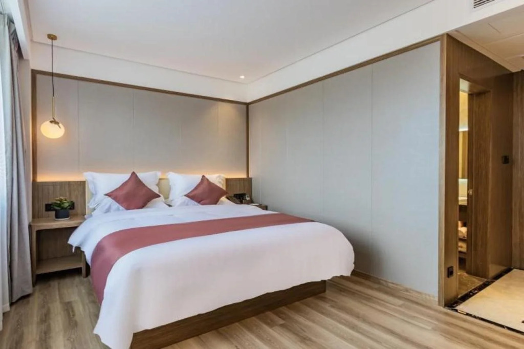 GYA Hotel Jiaxing Haiyan County Changan Nan Road Lishi Square