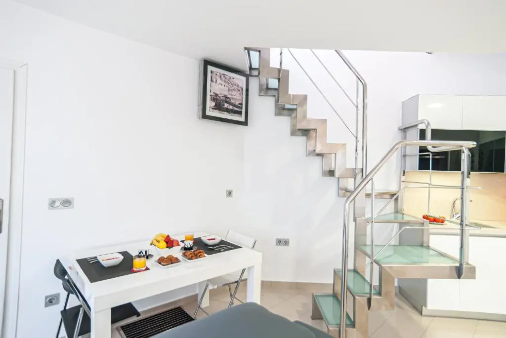 A002 - Apartamento con vistas al mar y al Club Náutico de Moraira