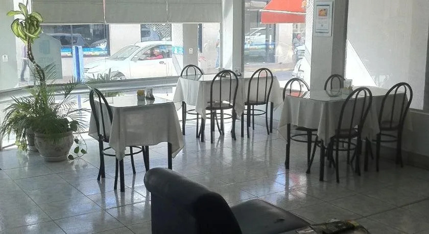 Hotel Cervantes