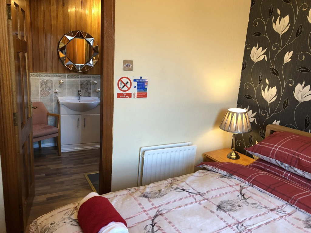Castle Walk Bed & Breakfast