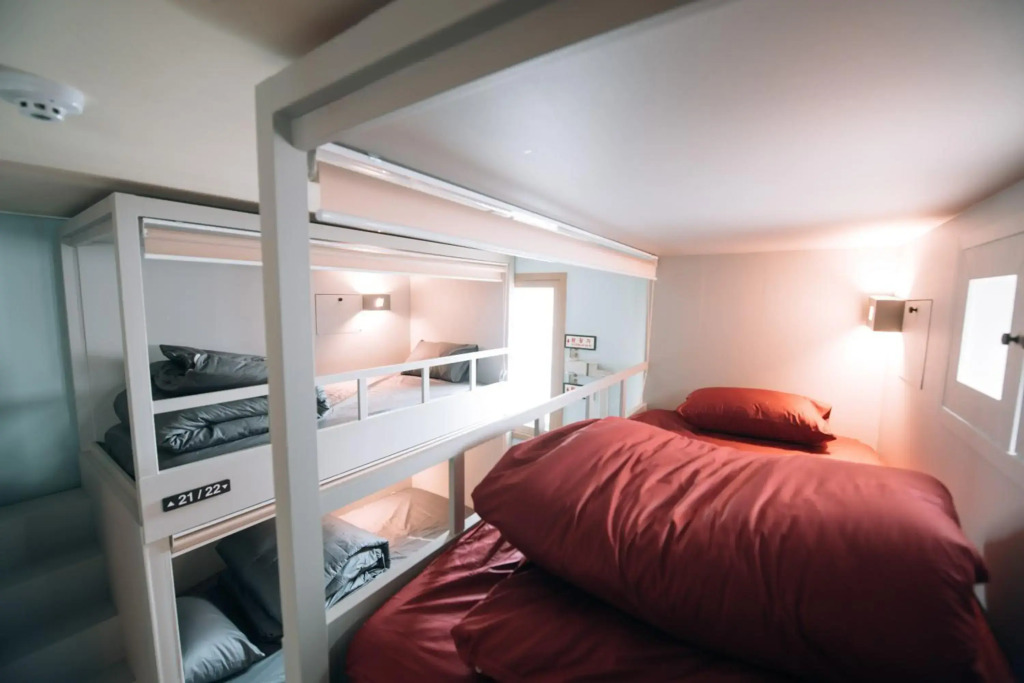 Quartz Hostel