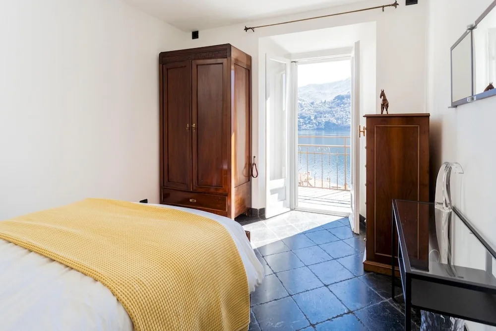 Co-b730-alem2bt - Lovely Apartment Overlooking the Lake