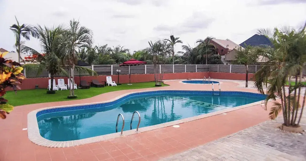 De Castle hotels & Resort