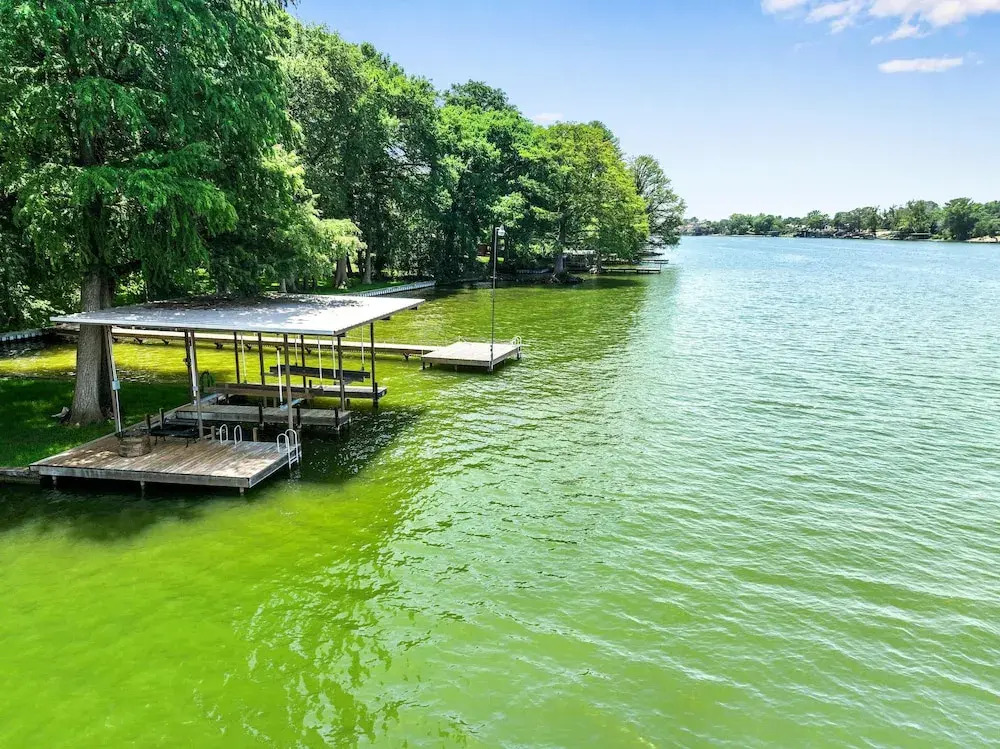 Beautiful Lakefront Cabin Something For Everyone