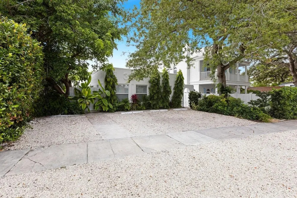 Victoria Park Unique Studio Close to Las Olas Blvd
