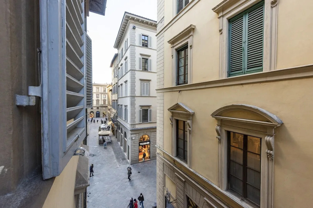 Apartments Florence - Orsanmichele view
