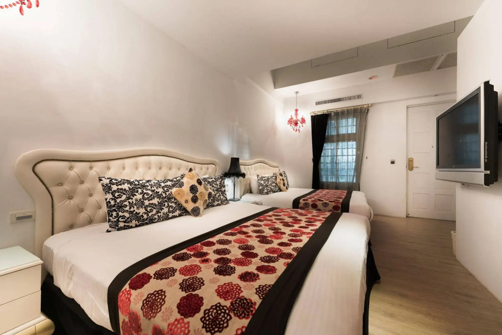 Ea-Dor Luxury Villa