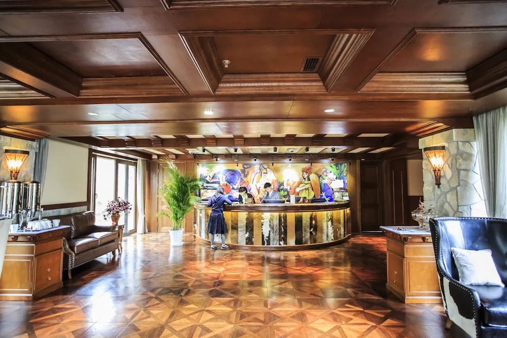 Orenda Teton Hotel