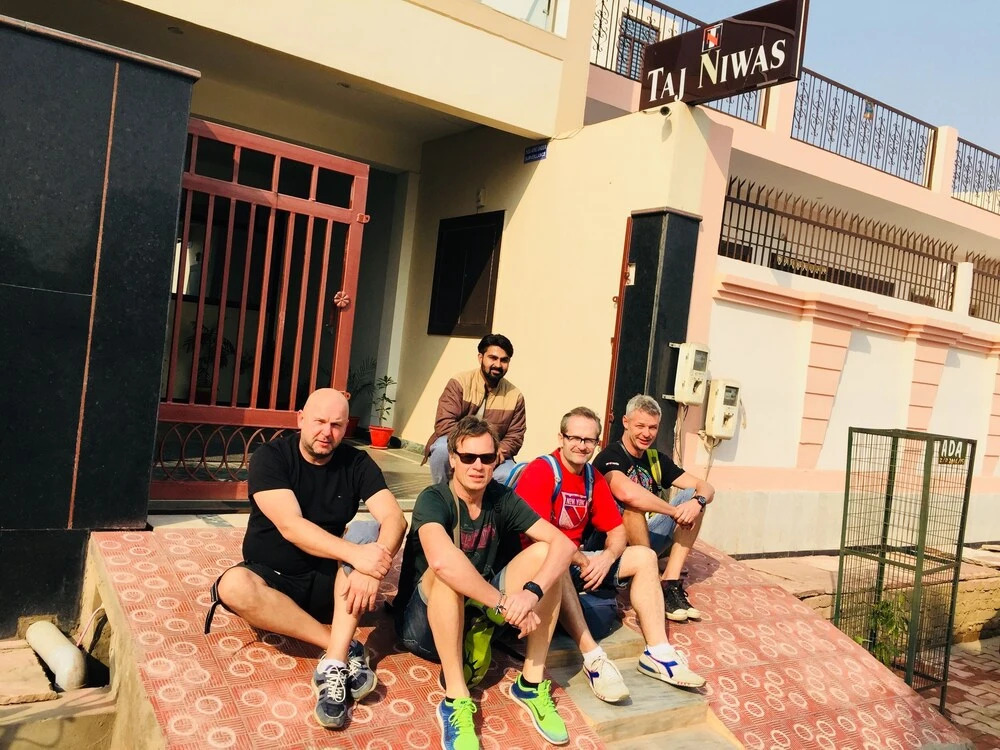 Hotel Taj Niwas
