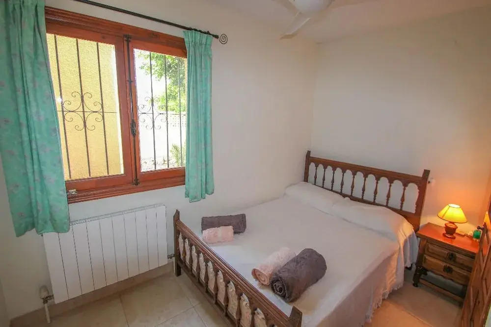 Simon - pretty holiday property with private pool in Benissa