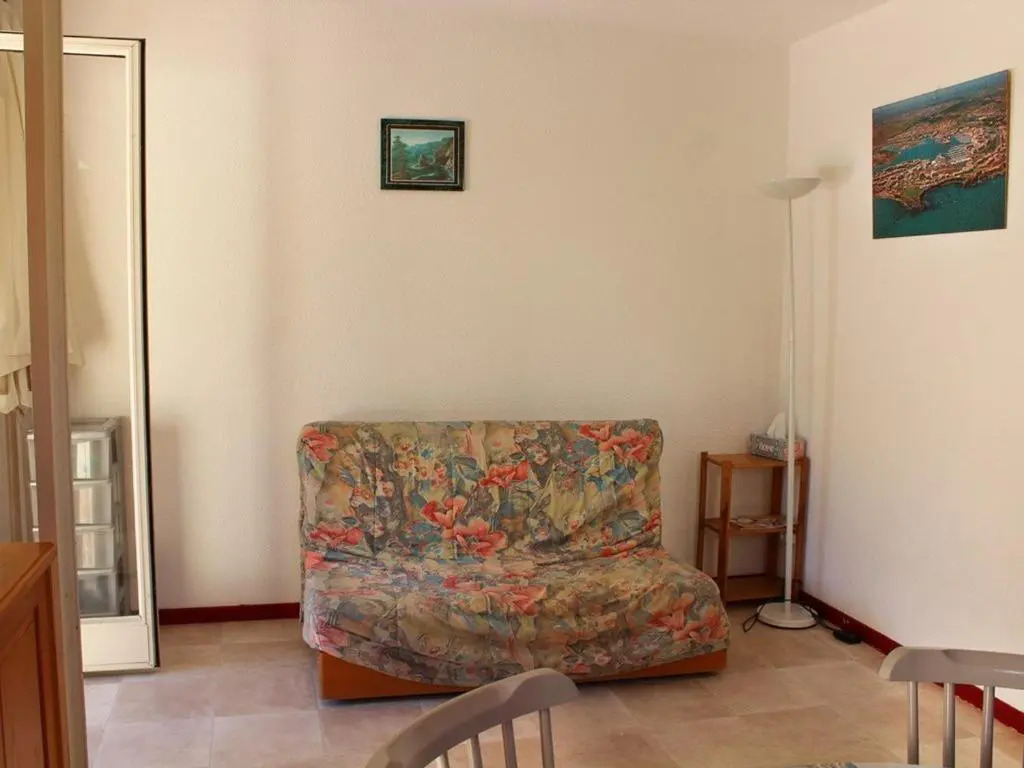 Villa mitoyenne charmante avec piscine, 6 pers., parking privatif - FR-1-607-27